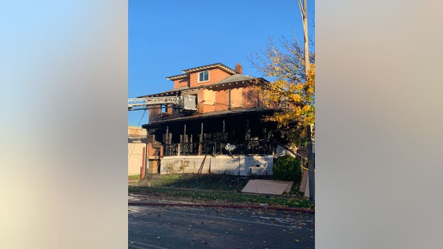 Fire crews put out house fire in Tacoma