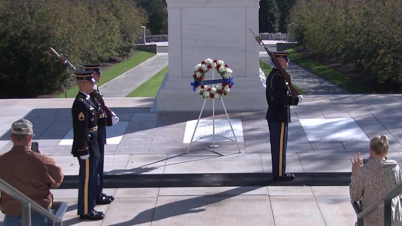 NFL on FOX crew honors Veterans Day live from the Naval Academy in  Annapolis