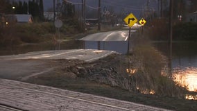US-Canada border towns assess damage from devastating floods