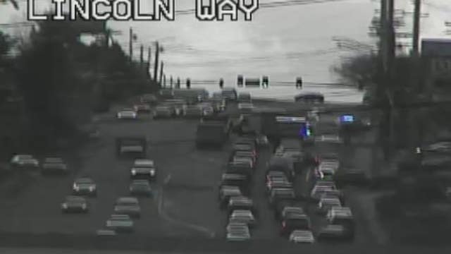 WSP: One person has life-threatening injuries from crash on SR 99 in Lynnwood