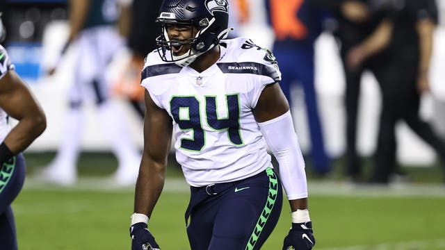 Seahawks’ Rasheem Green makes history with blocked extra-point score