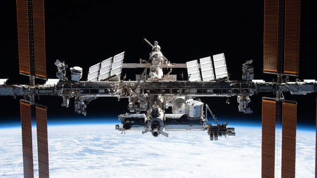 Space junk forces spacewalk delay; too risky for astronauts