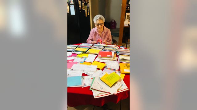 100-year-old WWII veteran receives almost 800 birthday cards: 'It's been amazing'