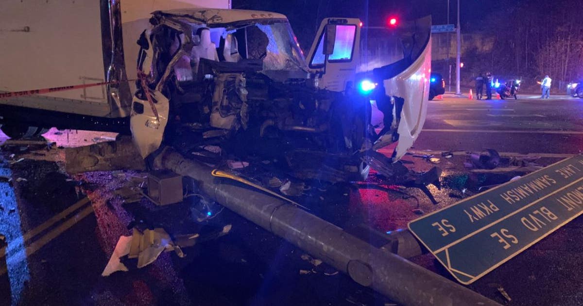Serious crash shut down portion of Lakemont Blvd. in Bellevue | FOX 13 ...