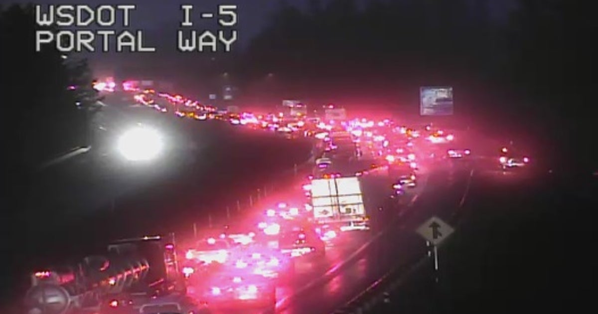 At least 1 killed in crash on I-5 in Ferndale | FOX 13 Seattle