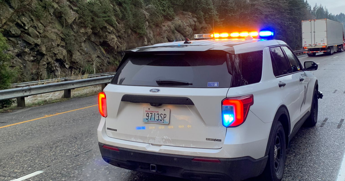 Troopers investigate deadly crash in Whatcom County | FOX 13 Seattle