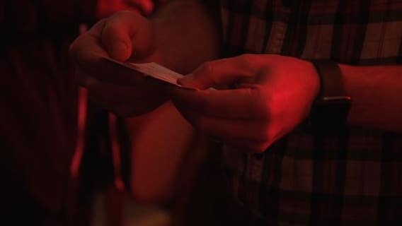 Small bars and restaurants to require proof of vaccination in King Co. on Monday