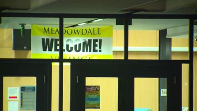 Lynnwood high school student arrested for bringing gun to school