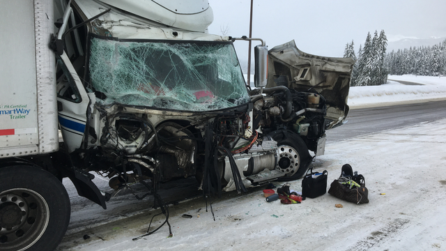 1 hurt after semi hits 3 semis chaining up on I-90