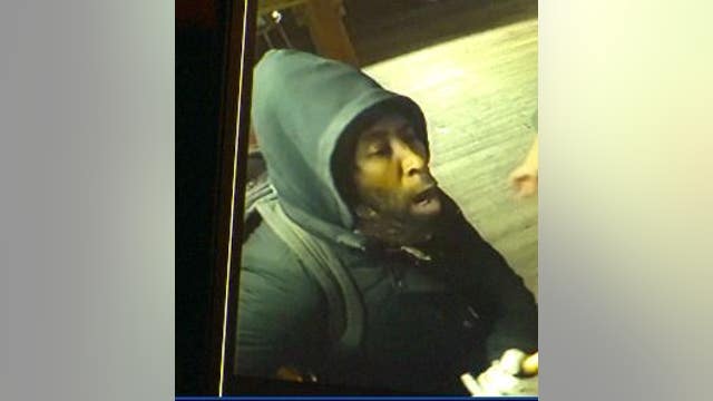 Seattle Police looking for man suspected of attacking a bartender asking for vaccine card