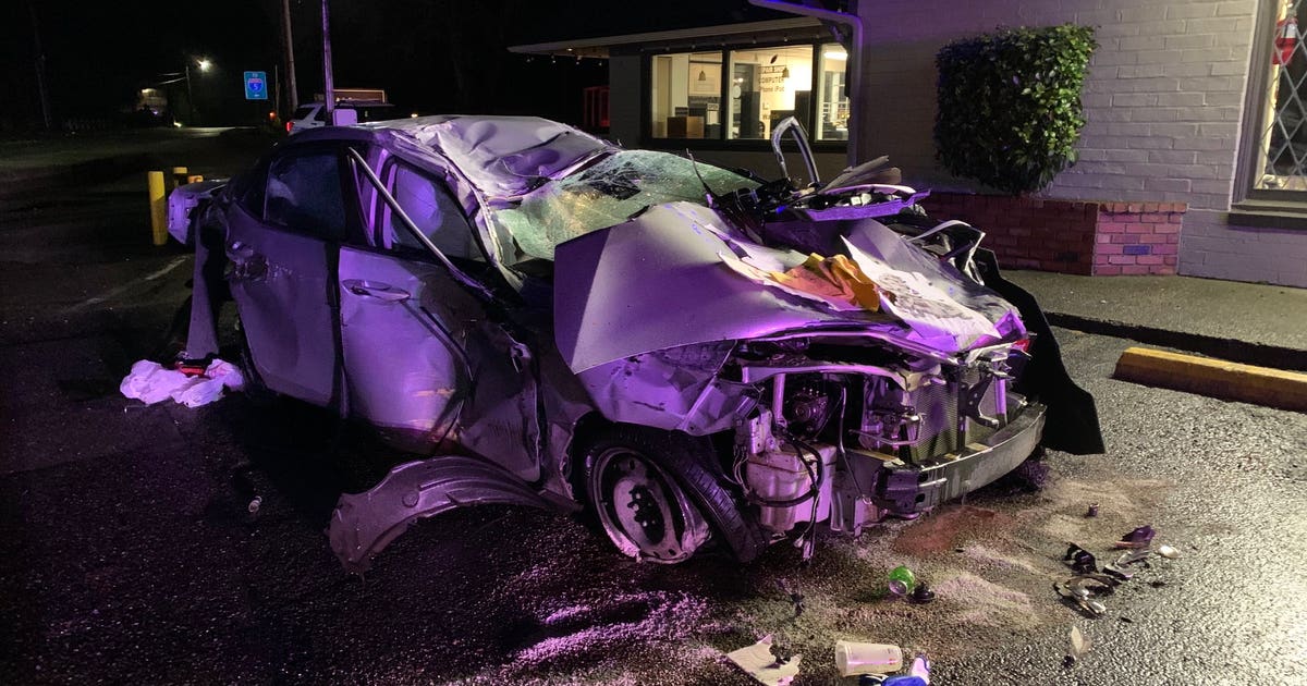 Police investigate suspected DUI crash in Lakewood | FOX 13 Seattle