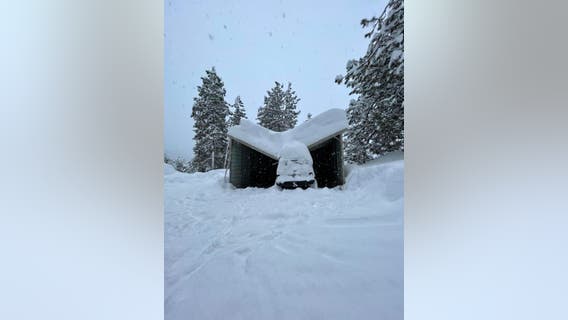 36" of snow in 24 hours: Leavenworth declares state of emergency due to record snowfall