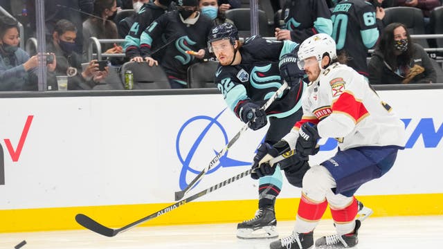 Appleton, Grubauer lead Kraken to 5-3 win over Panthers