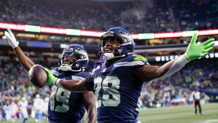 Seahawks Hope Late Offensive Surge Is Springboard Into ’22 | FOX 13 Seattle