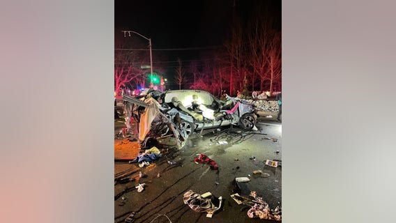 Police: 2 killed in Lakewood crash, third man hospitalized