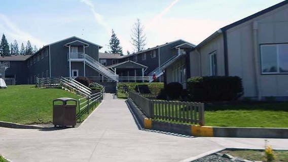 COVID-19 outbreak grows at prison in southwest Washington