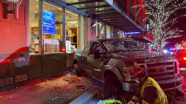 Truck crashes into Bellevue’s Container Store