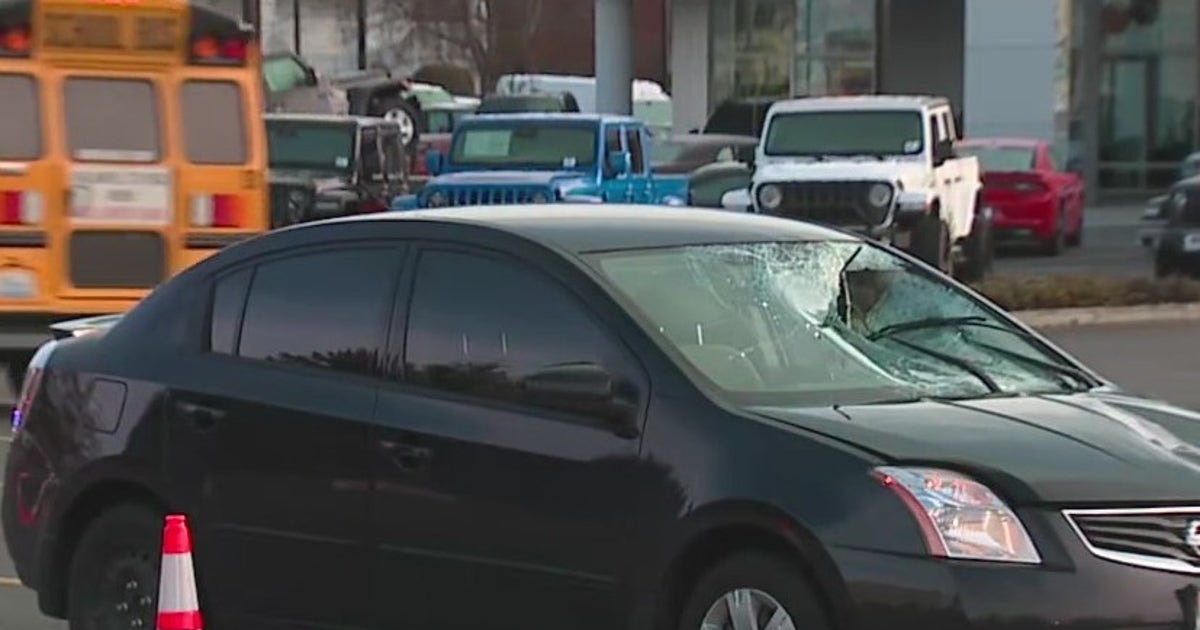 Man critically injured after being hit by car in Puyallup | FOX 13 Seattle