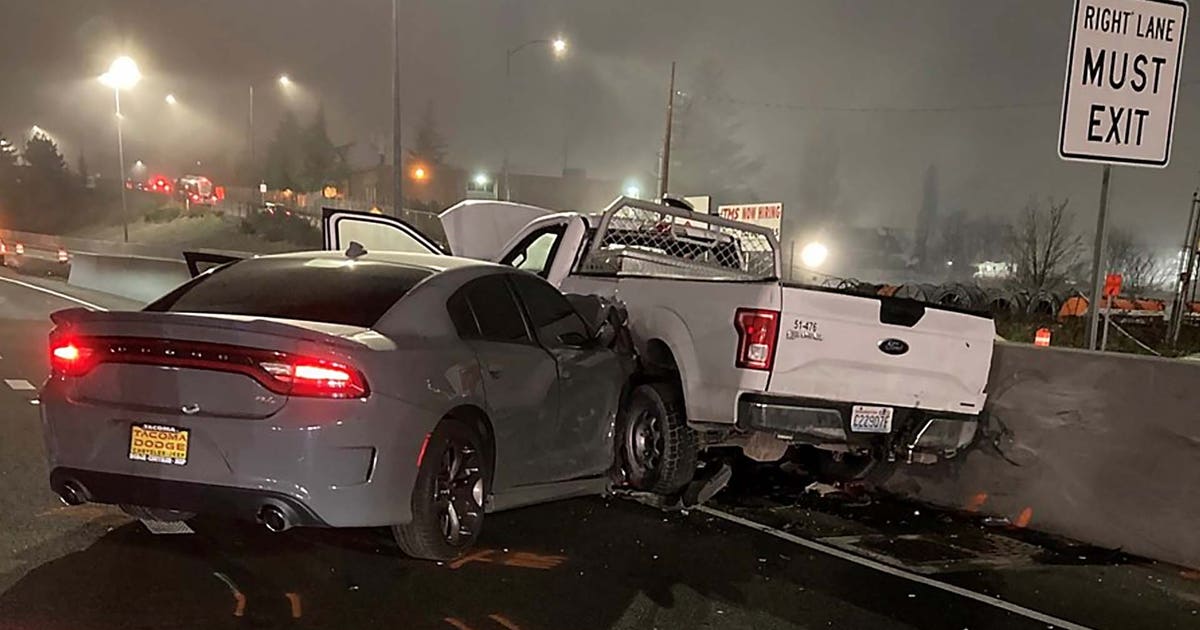 WSDOT: Tacoma contractors severely injured in crash on I-5 | FOX 13 Seattle
