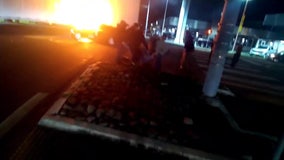 VIDEO: Civilians rescue WSP trooper from burning car