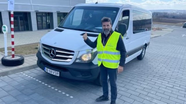 Nurse, aid organization founder returns home from helping Ukrainian refugees