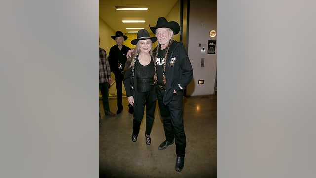 Willie Nelson's sister Bobbie dead at 91