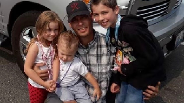 Family of man who died waiting for medics to enter home files $10M lawsuit against Seattle