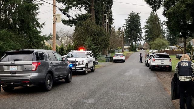 Woman injured in shooting at Parkland home; deputies searching for suspect