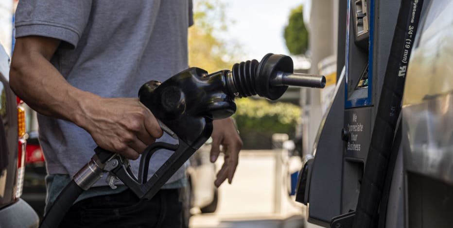 Walmart ups gas discount for some customers; Will Costco?