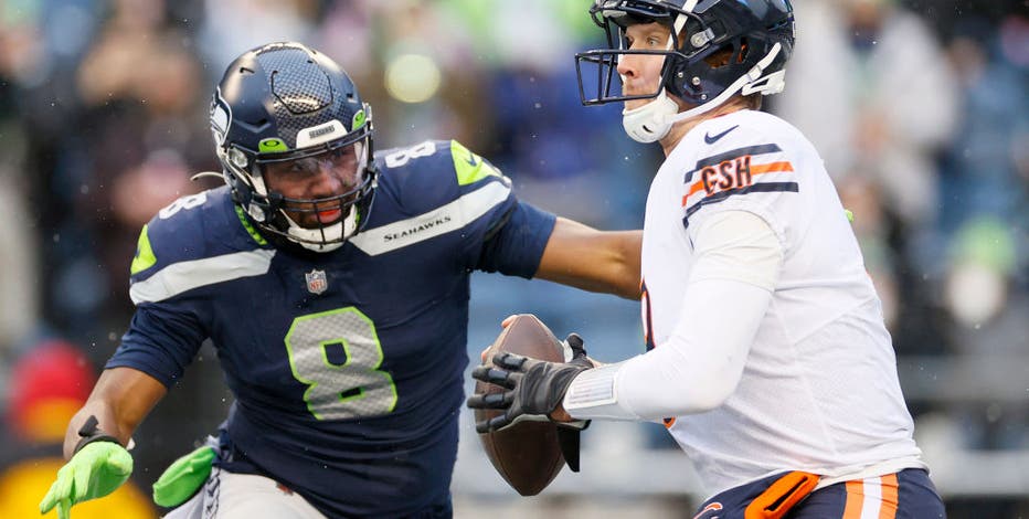 Seahawks release Carlos Dunlap, Kerry Hyder