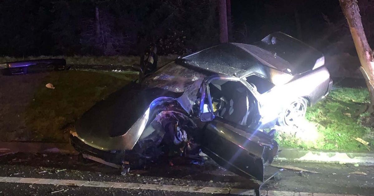 3 rescued from car crash in Lacey, police investigating | FOX 13 Seattle