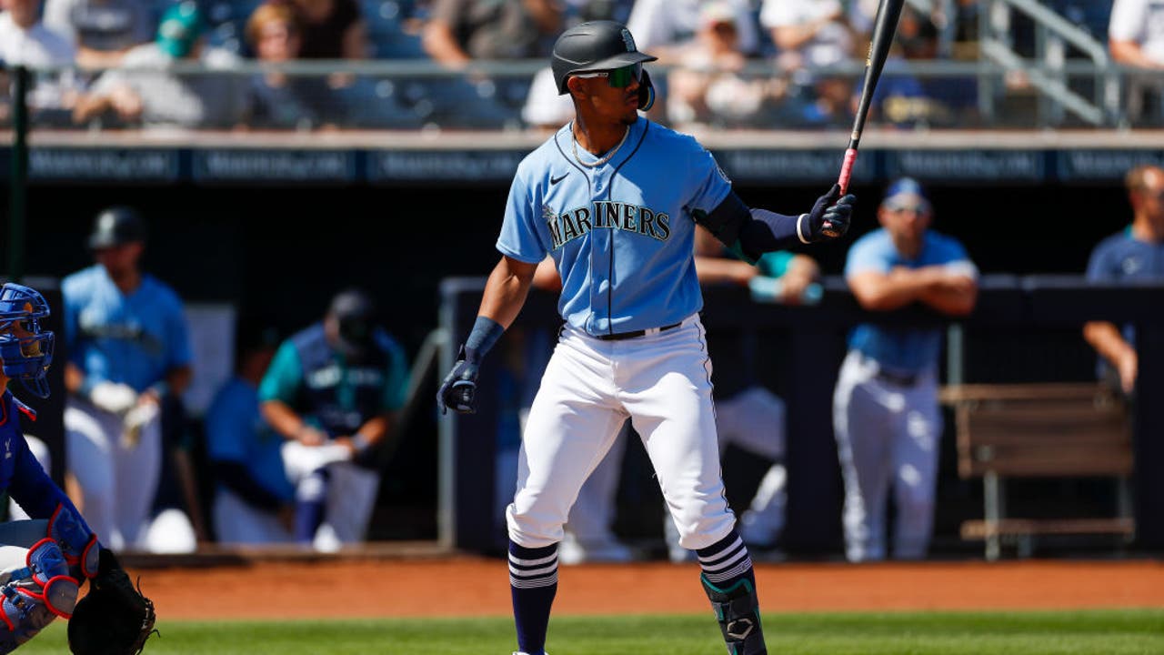Julio Rodríguez makes Mariners' Opening Day roster