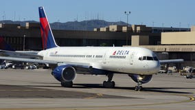 Man used homophobic slur, assaulted flight attendant during Delta flight to Phoenix, investigators allege