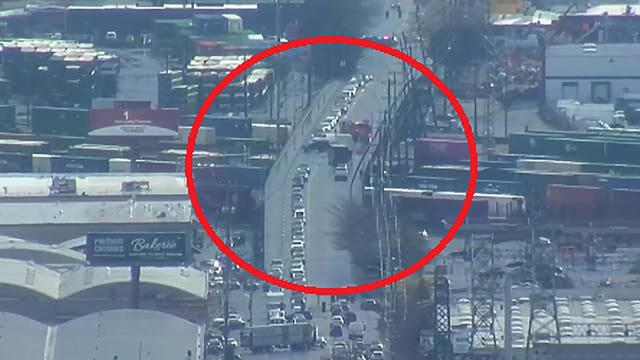 Fourth Ave Bridge closed in South Seattle after power lines tip