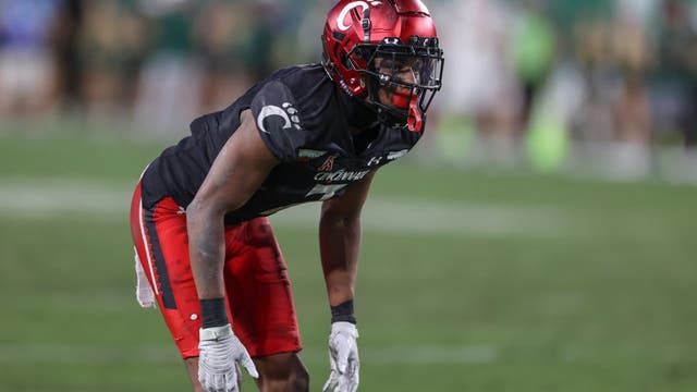 Seahawks draft Cincinnati CB Coby Bryant in fourth round