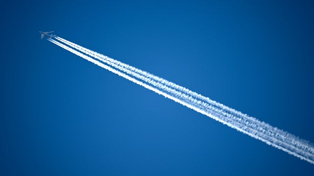 Commuter airline to buy 75 Washington-built electric planes