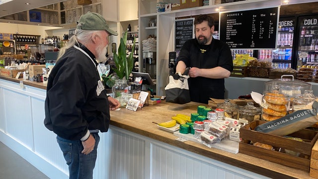 Return of sporting events boosts Seattle businesses