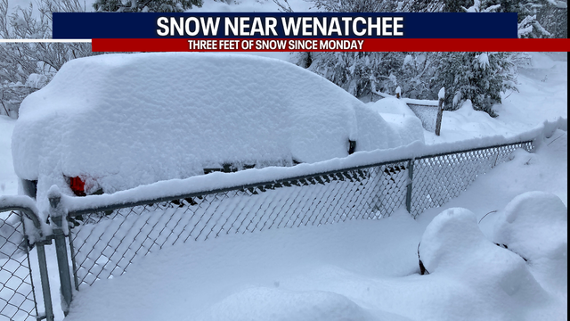 Heavy snow in Central Washington, light mixed showers west