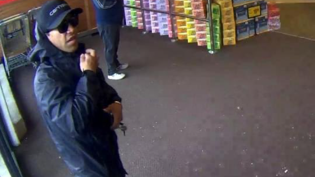 Police searching for car theft suspect in Auburn