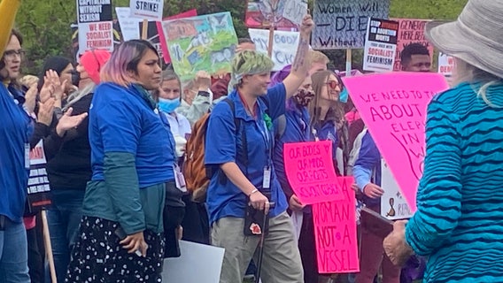 Cal Anderson packed, thousands rally in support of abortion rights