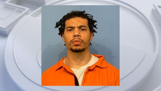 Repeat offender accused of stealing car in Seattle with 5-year-old child still inside