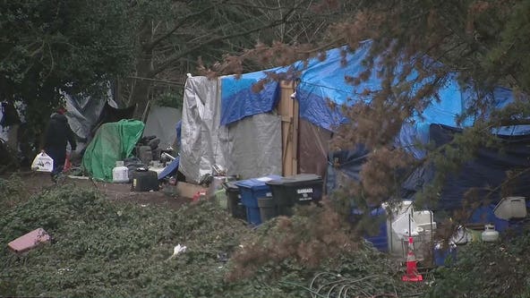 People living in tents along state highways cannot stay if offered shelter, Gov. Inslee says
