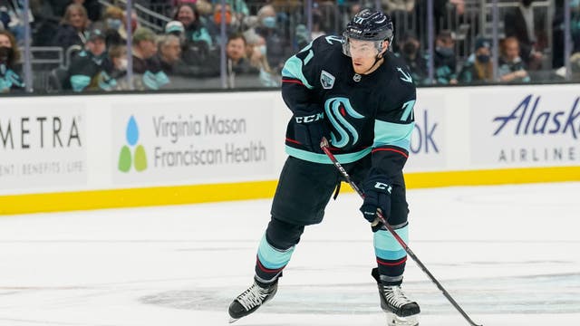 Kraken re-sign Max McCormick to two-year deal