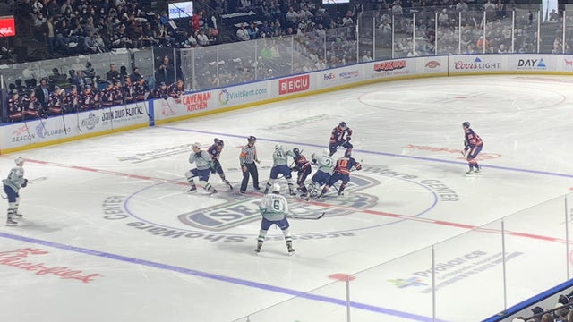 T-Birds fall to Kamloops 6-3 in Game 3 of WHL Conference Finals
