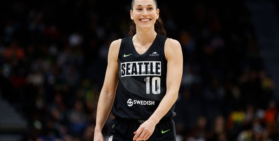 Sue Bird, Diana Taurasi on cover of NBA 2K23 WNBA edition | FOX 13