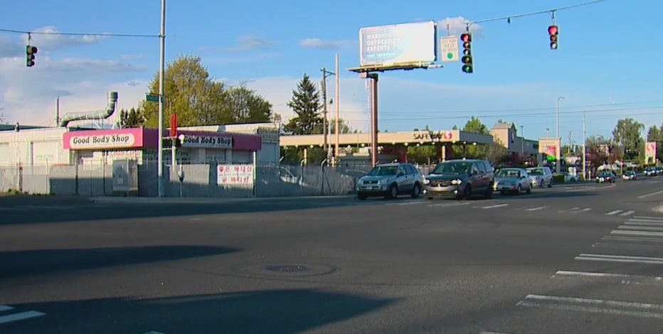 Four teenagers shot while in car in Tacoma