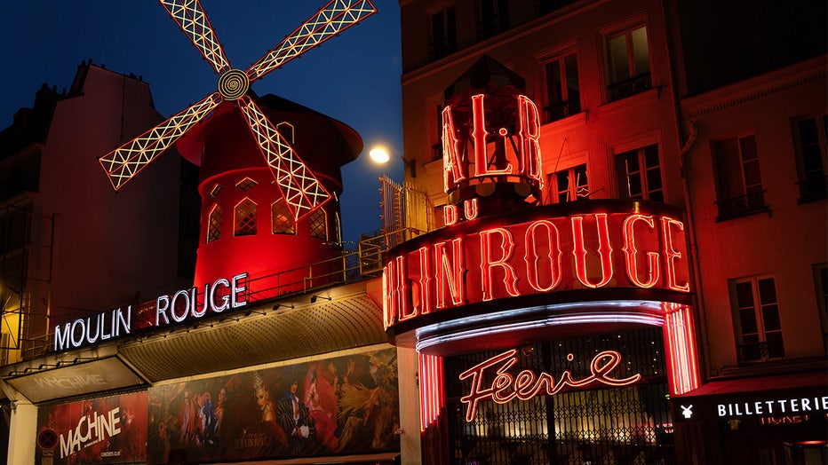 Moulin-Rouge6.jpg