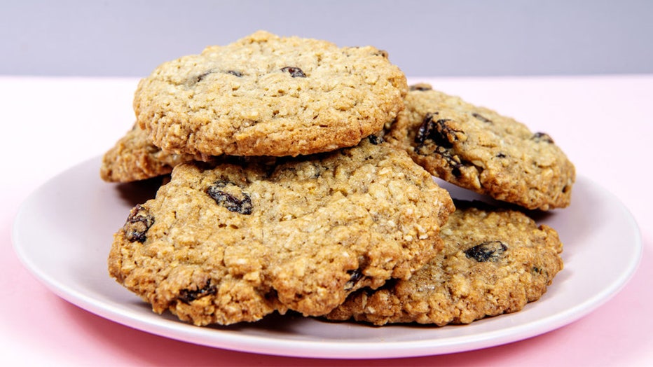 Oatmeal-cookies.jpg