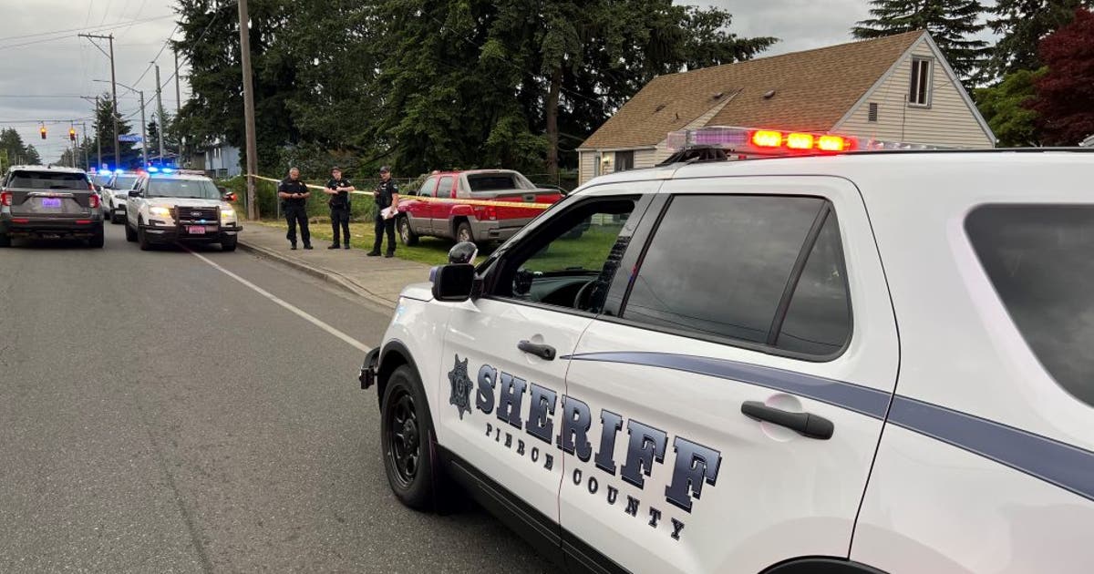 Deputies investigate 2 separate homicides in Parkland | FOX 13 Seattle