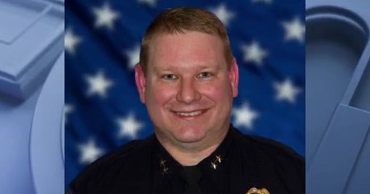 City of Kent reaches $1.5 million settlement with former assistant police chief over Nazi insignia